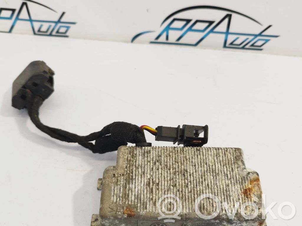 Inversor/convertidor de voltaje   3C0907155C
