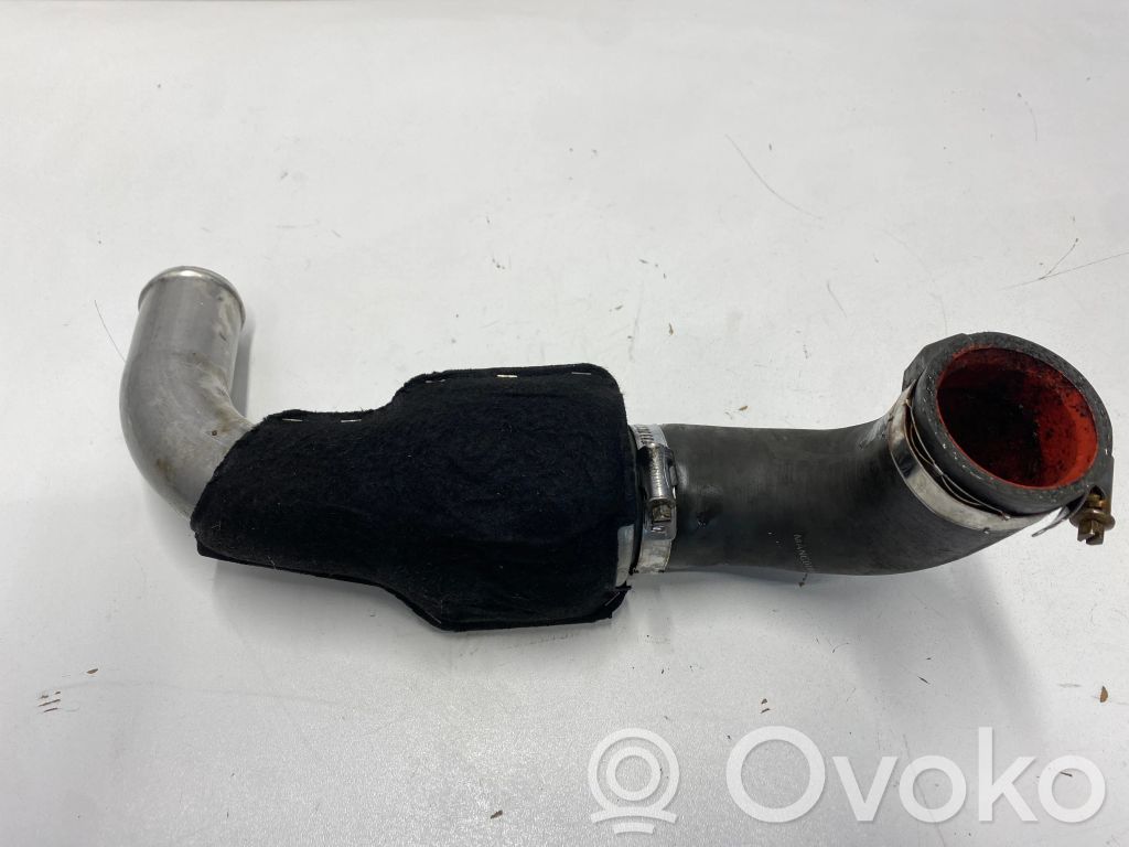 Opel Vivaro Intercooler hose/pipe 