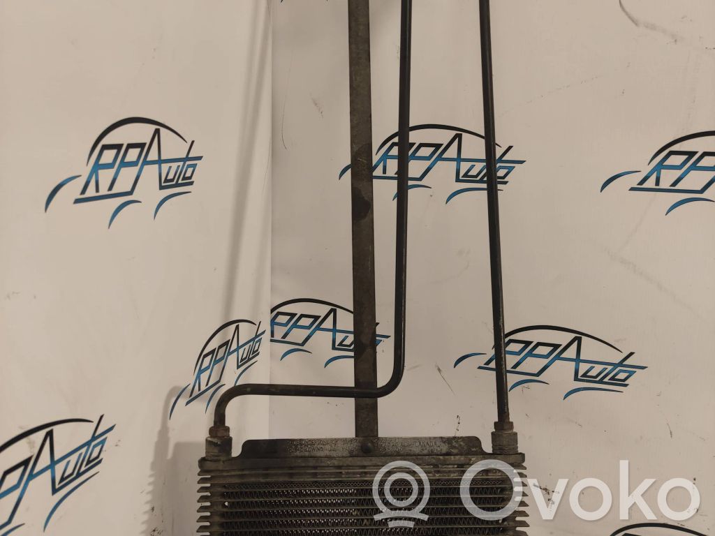 Jeep Grand Cherokee Engine oil radiator 