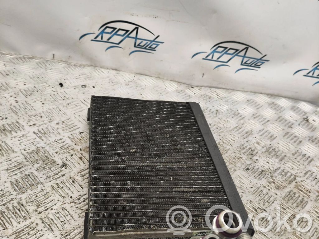 BMW X3 F25 Heizungsgebläse Kühler 
