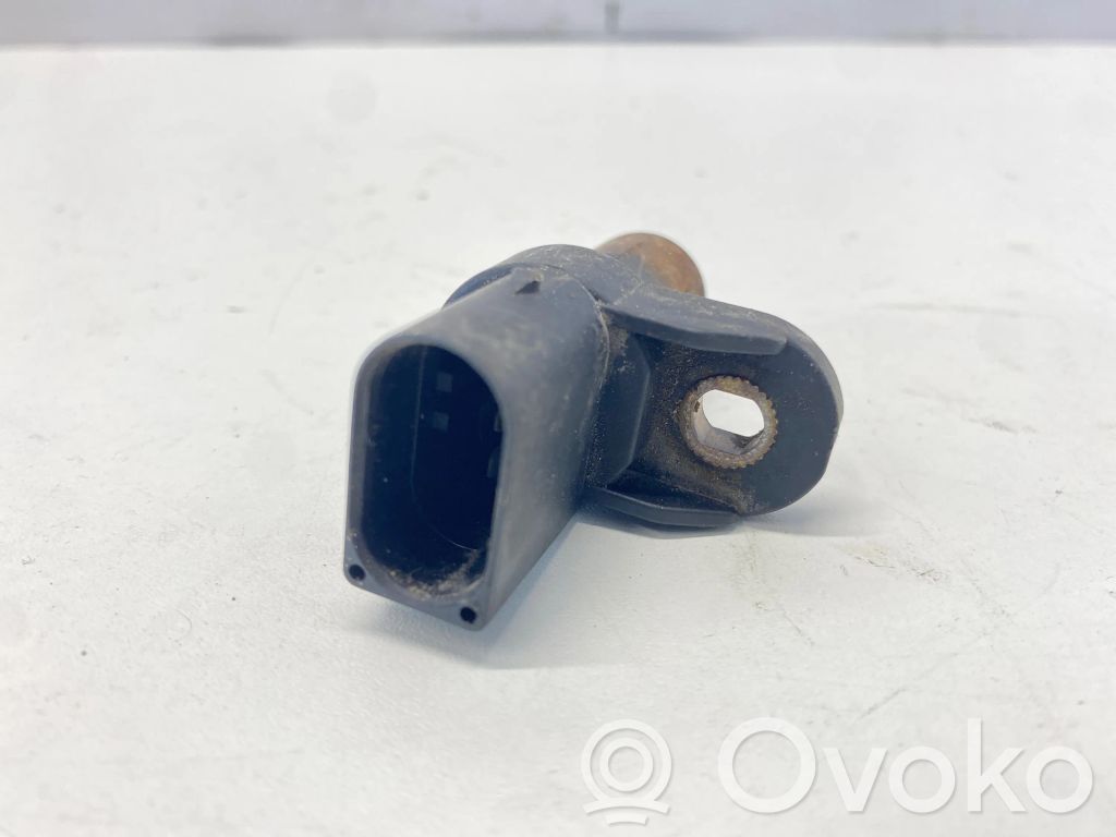 BMW 3 E46 Camshaft position sensor 