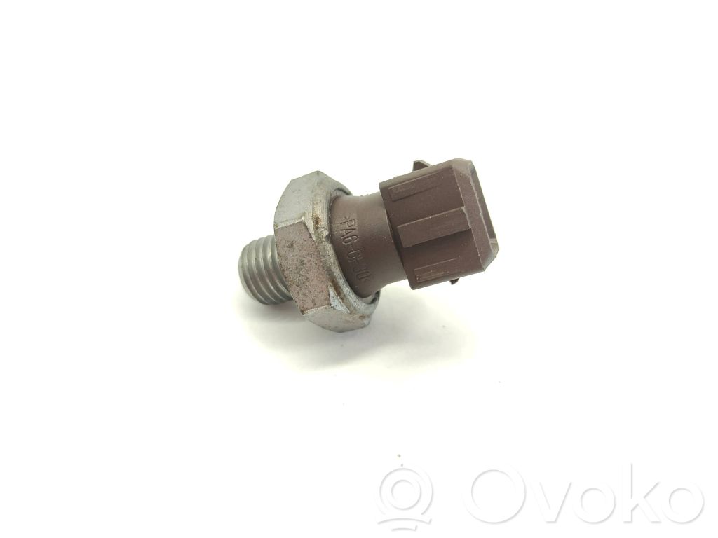 Oil pressure sensor   8611273,861127301