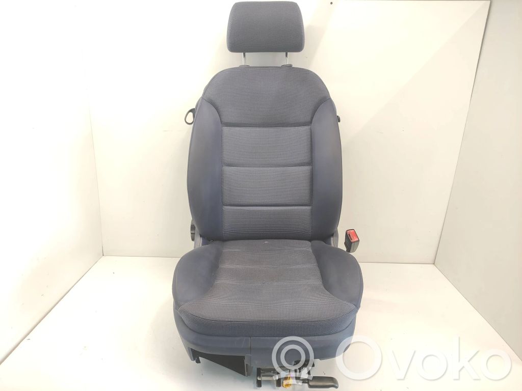 Fotel przedni pasażera   1J3881106GR,25101999,75808