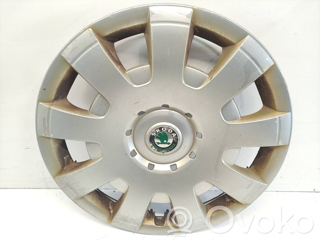 Skoda Superb B6 (3T) Kołpaki oryginalne R16 