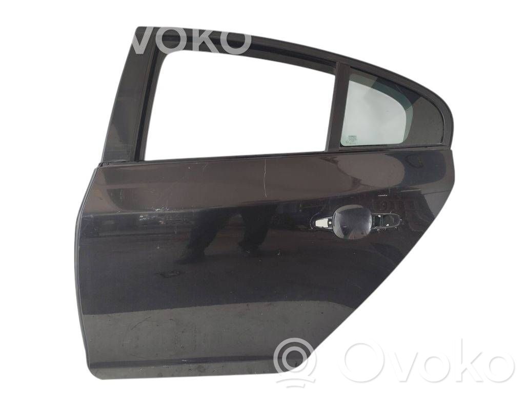 Volvo S60 Galinės durys 