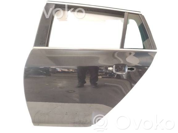 Puerta trasera   22777949,124277
