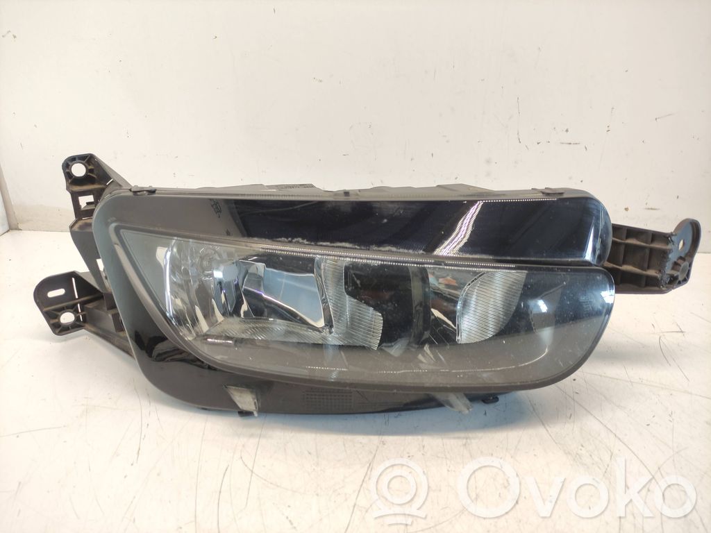 Citroen C4 II Picasso Lampa przednia 