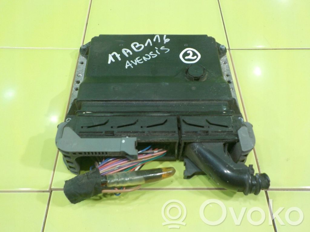 Toyota Avensis T270 Engine control unit/module 