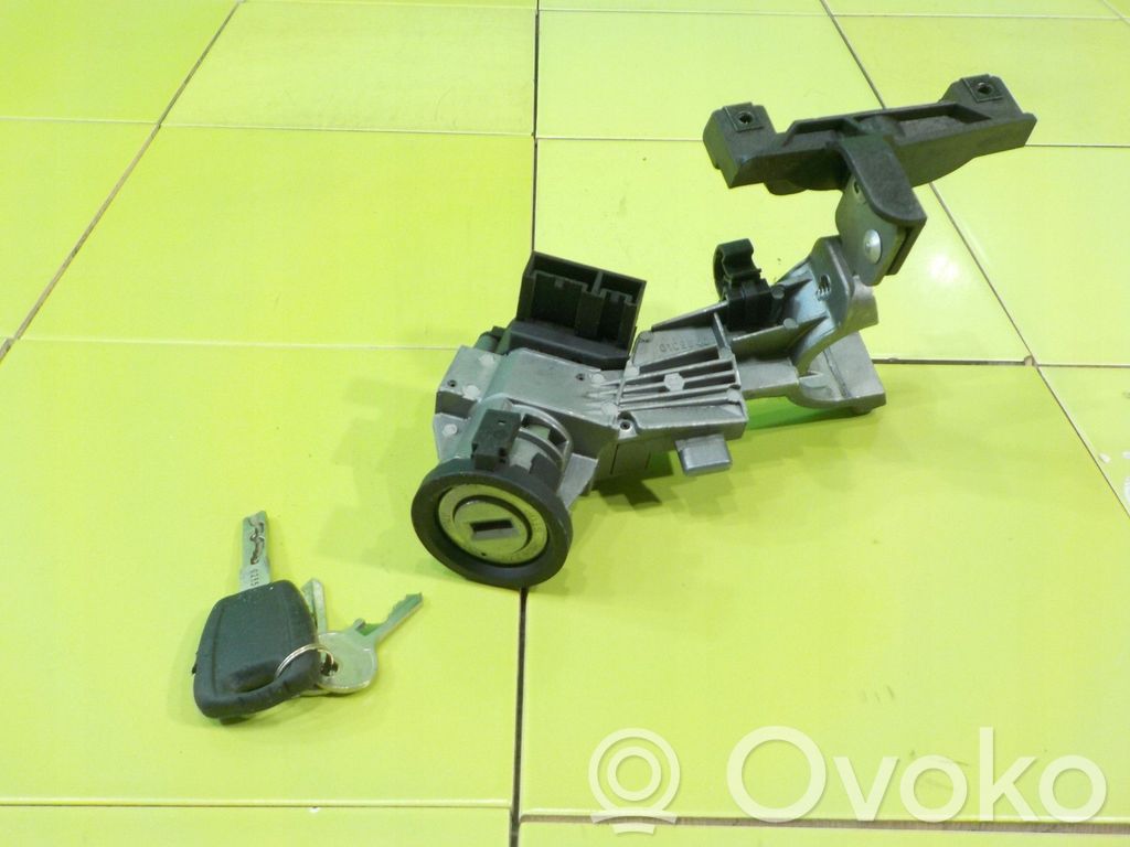 Peugeot Bipper Ignition lock 