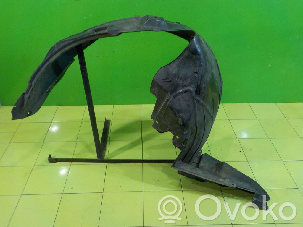 Subaru B9 Tribeca Front arch 