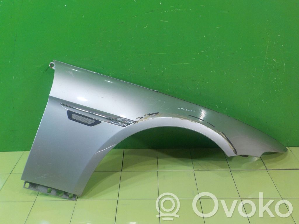Fender   PRZOD,PRAWY,WP138