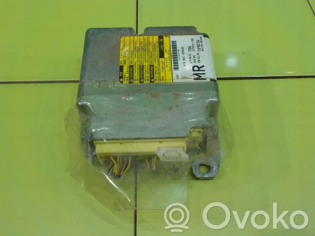 Toyota Avensis T270 Airbag control unit/module 