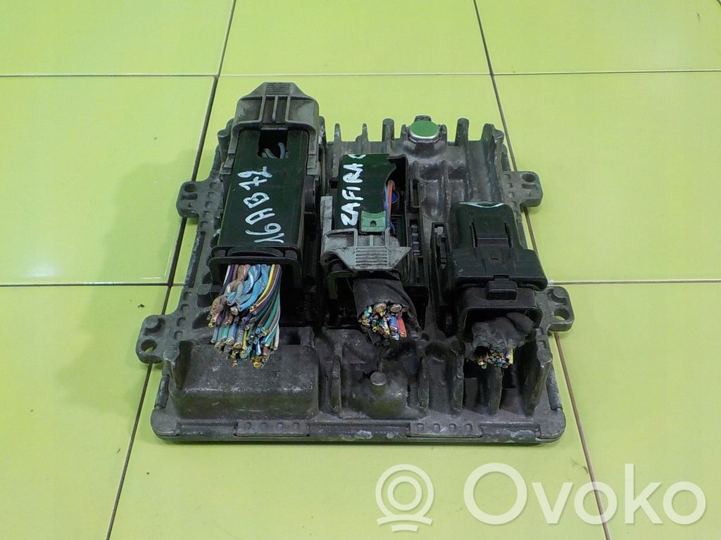 Opel Zafira C Engine control unit/module 