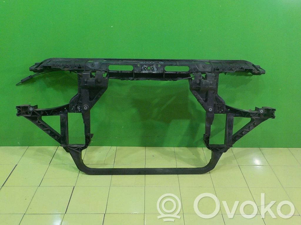 BMW X3 E83 Radiatoru panelis 