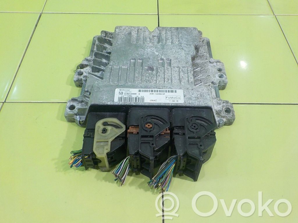 Ford Grand C-MAX Dzinēja vadības bloks 