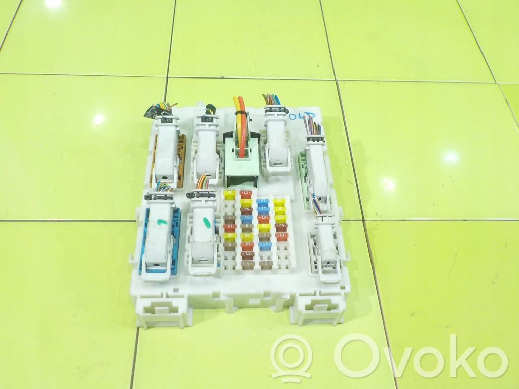 Ford C-MAX II Fuse box set 