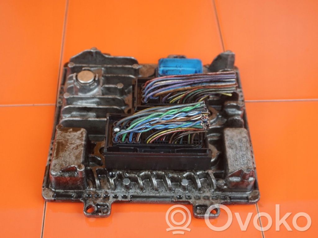 Opel Insignia A Engine control unit/module 