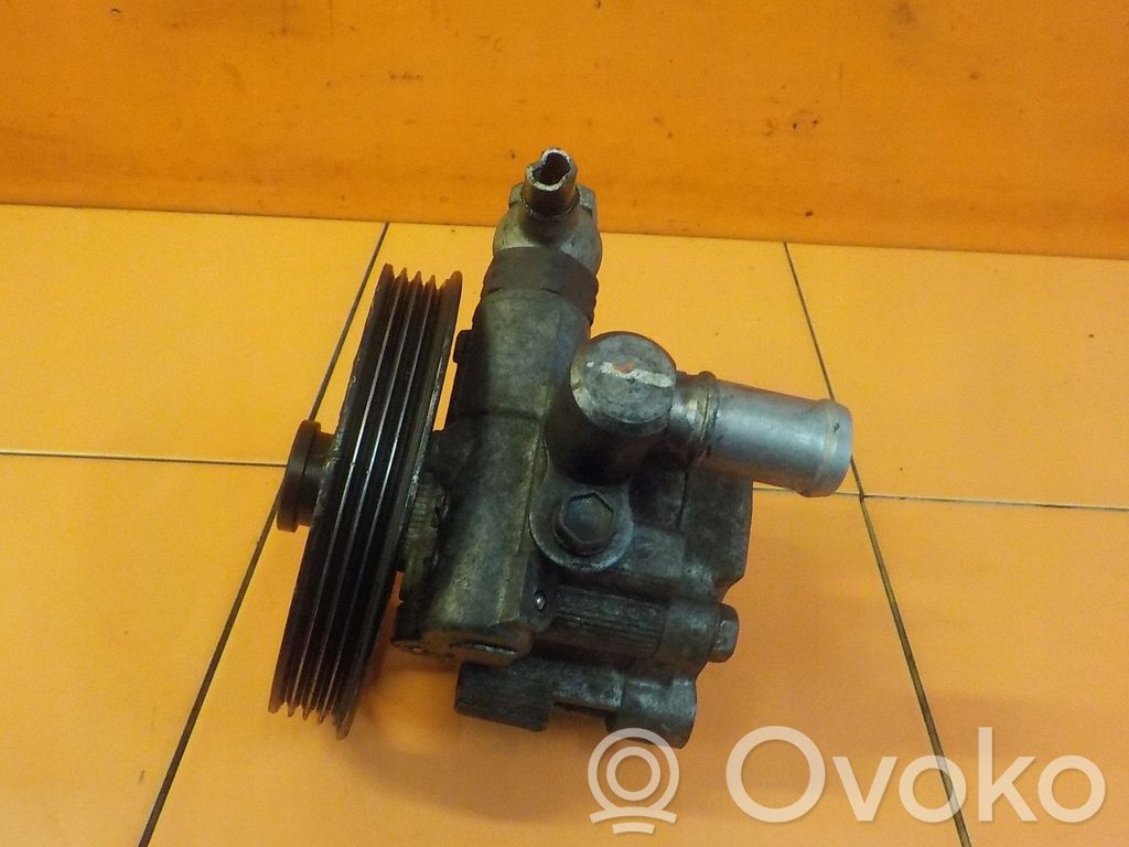 Opel Insignia A Power steering pump 