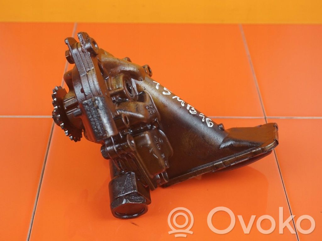 Toyota Auris E180 Oil pump 