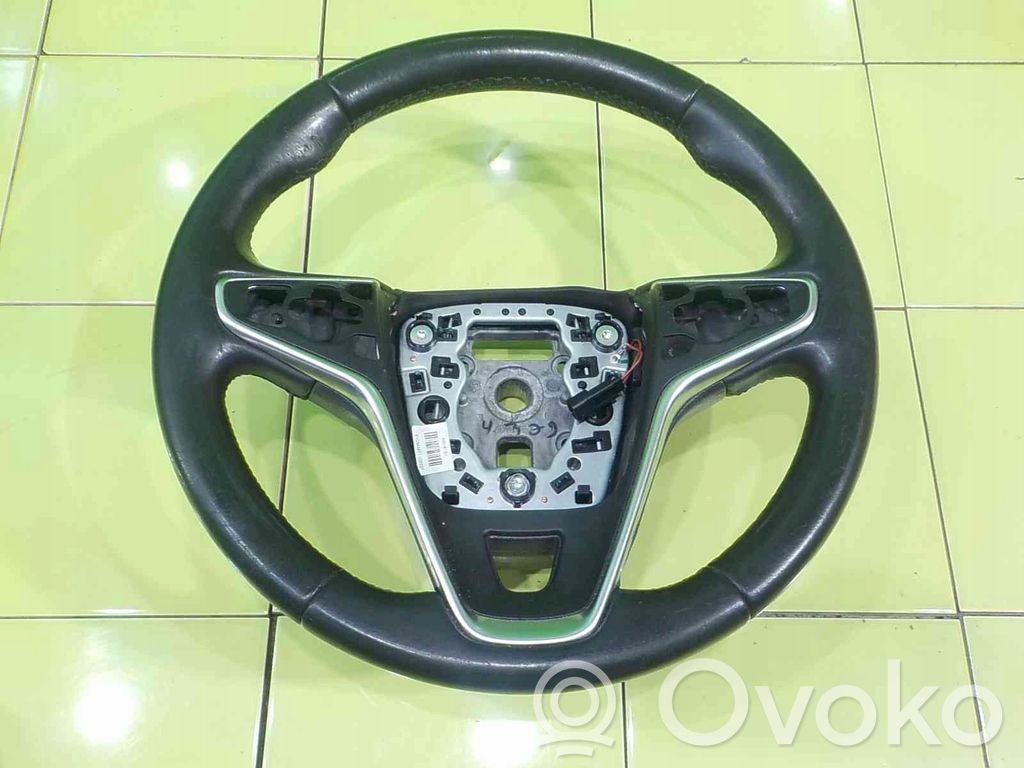 Opel Insignia A Ohjauspyörä 