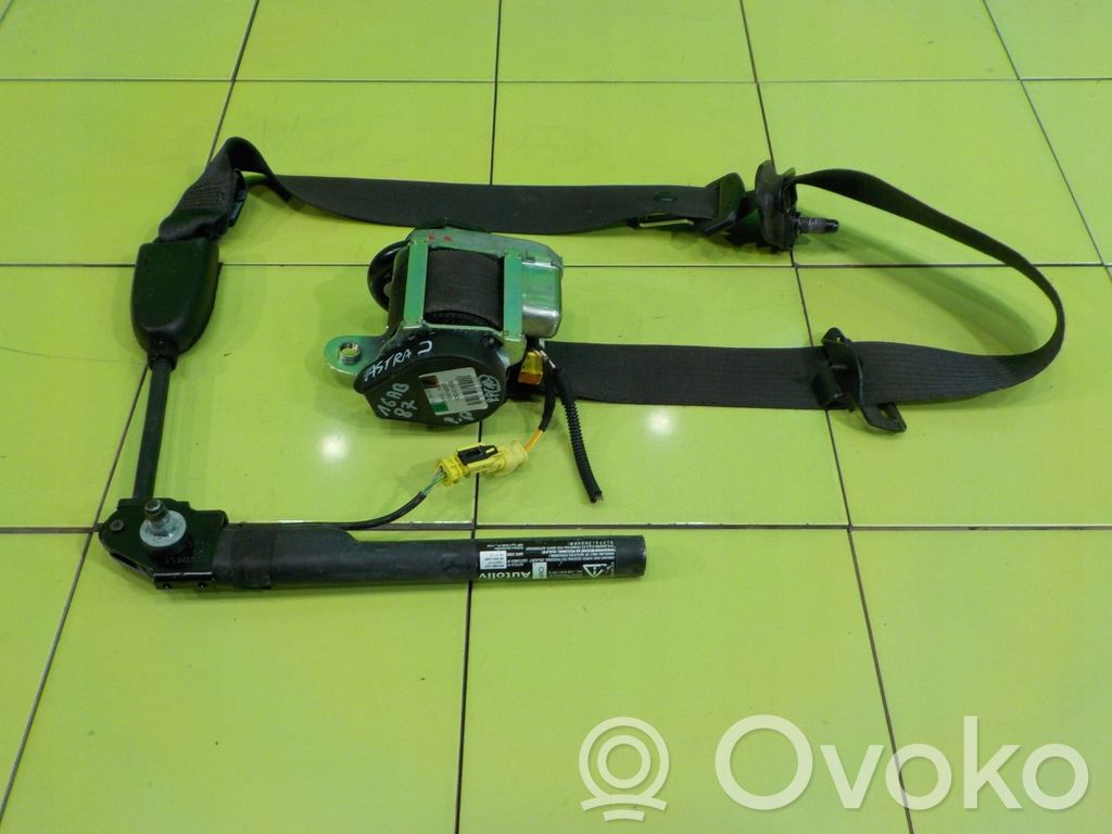 Opel Astra J Etuistuimen turvavyö 
