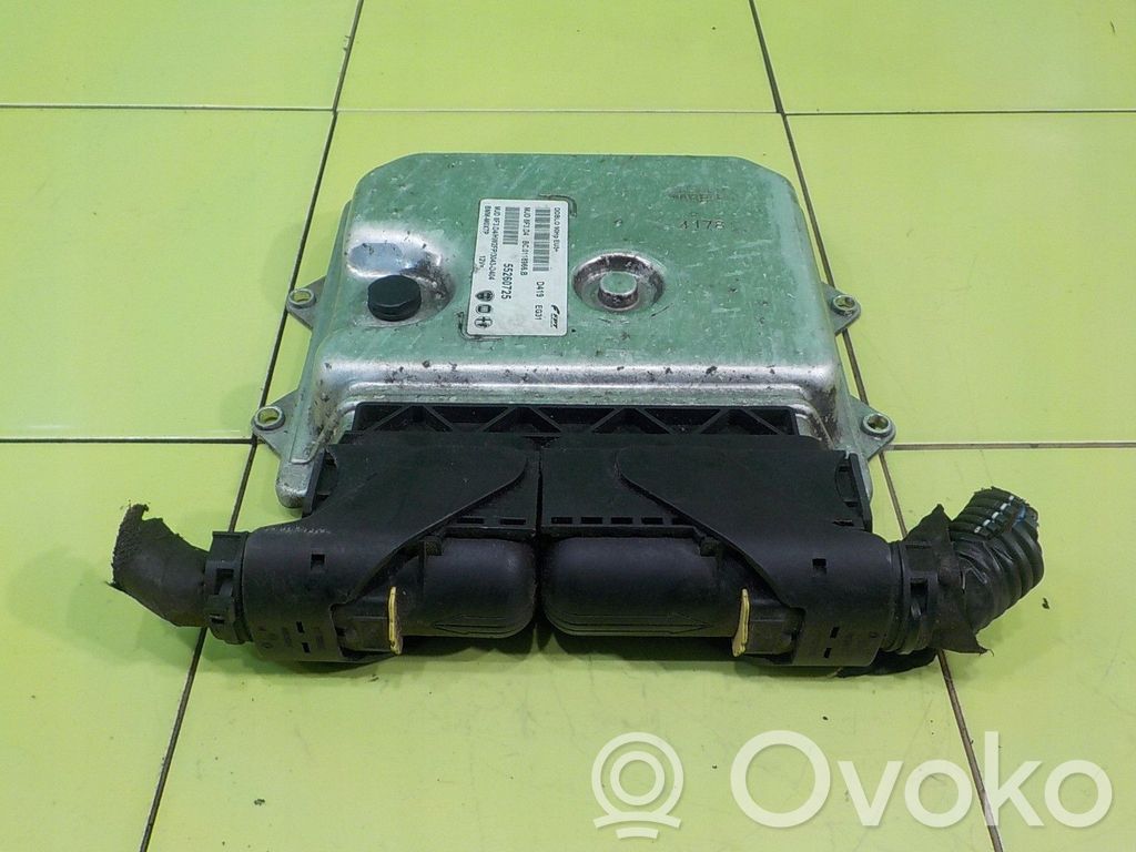 Opel Combo D Engine control unit/module 