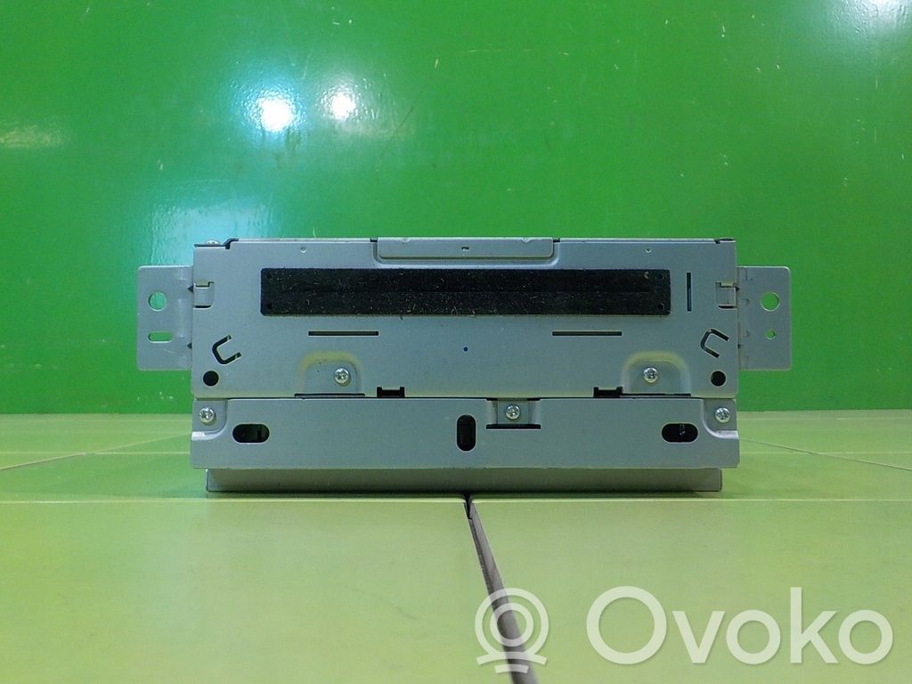 Land Rover Freelander 2 - LR2 Unidad delantera de radio/CD/DVD/GPS 