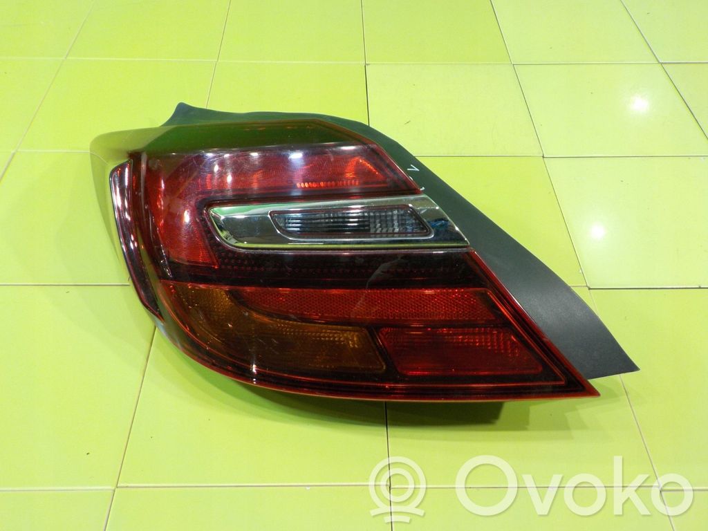 Opel Insignia A Lampa tylna 