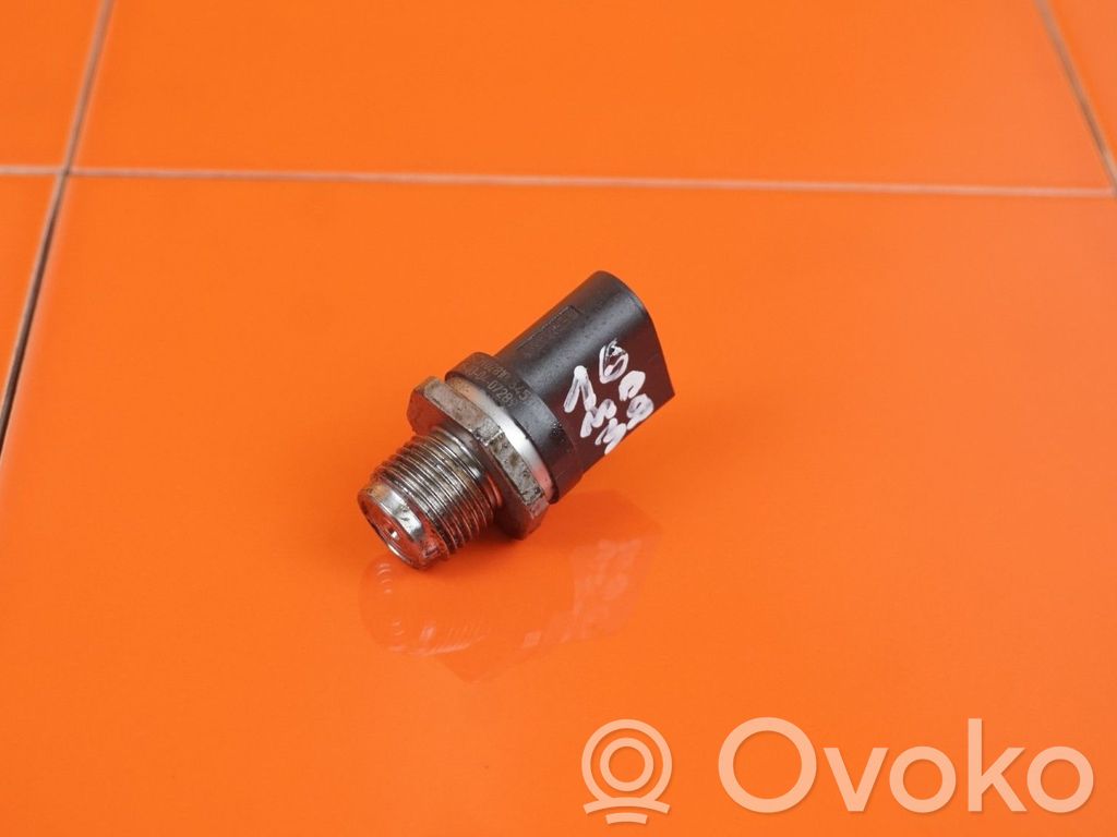 BMW 2 F45 Sensor de presión de combustible 