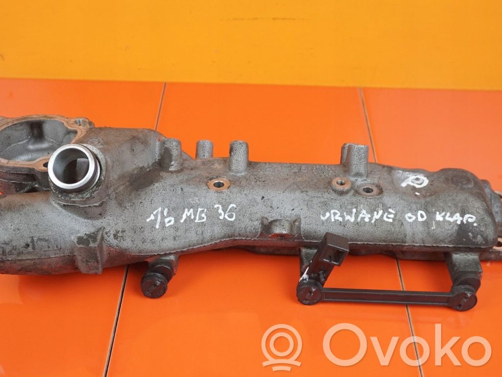 Mercedes-Benz CLS C219 Intake manifold 