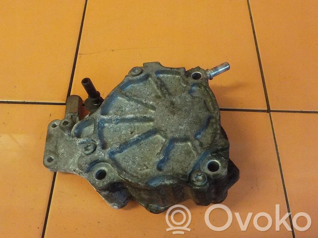 Ford S-MAX Alipainepumppu 