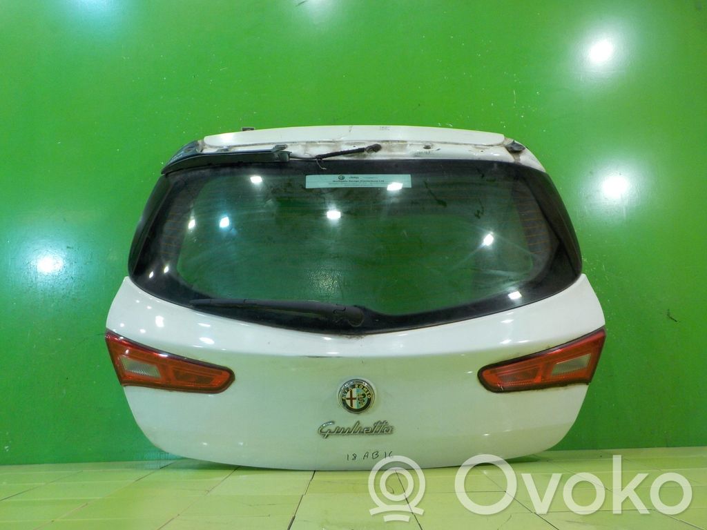 Alfa Romeo Giulietta Tylna klapa bagażnika 