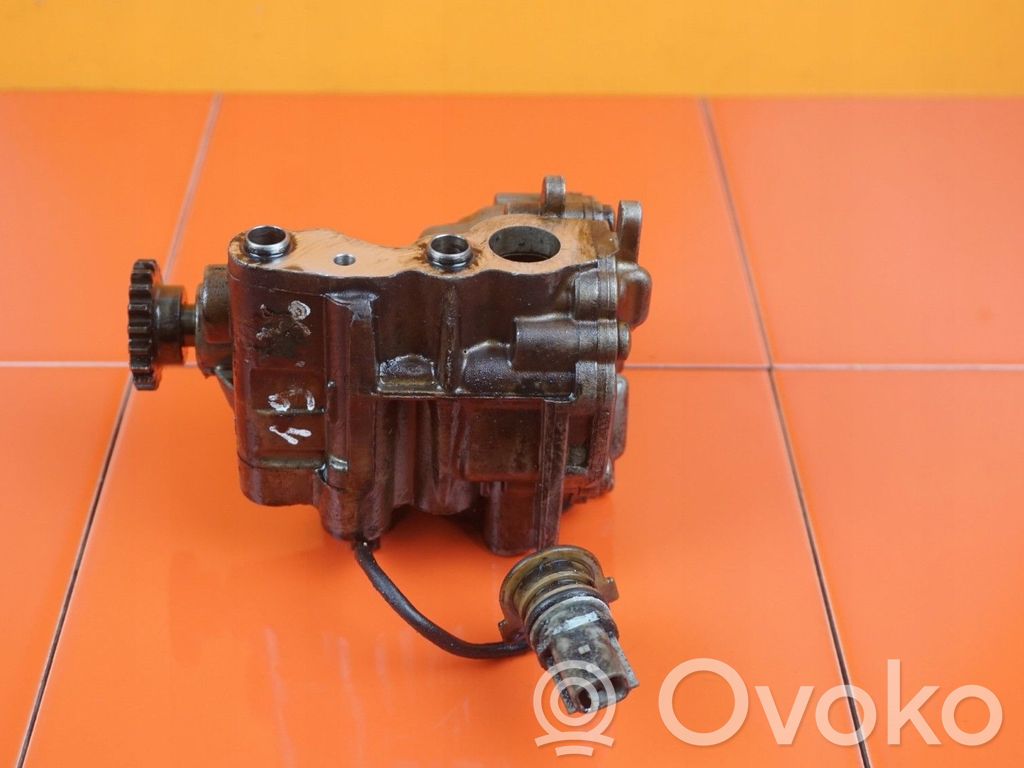 Mercedes-Benz A W169 Öljypumppu 