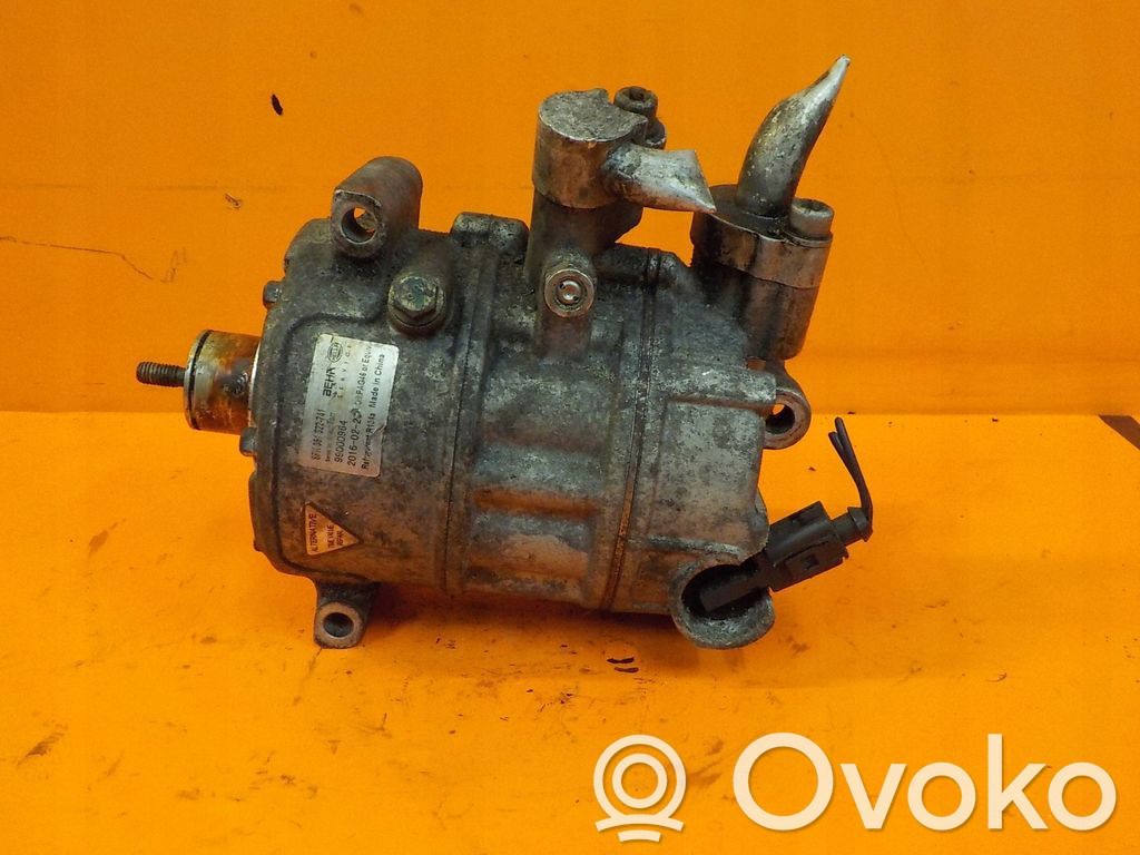 Volkswagen PASSAT CC Klimakompressor Pumpe 
