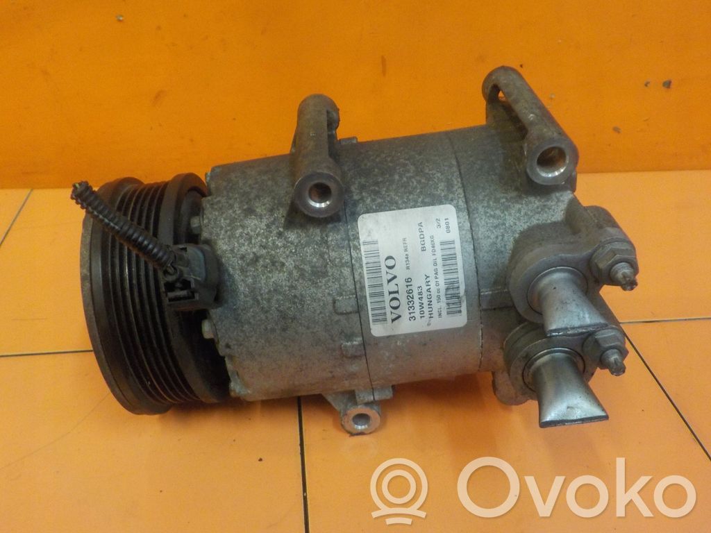 Volvo S60 Ilmastointilaitteen kompressorin pumppu (A/C) 