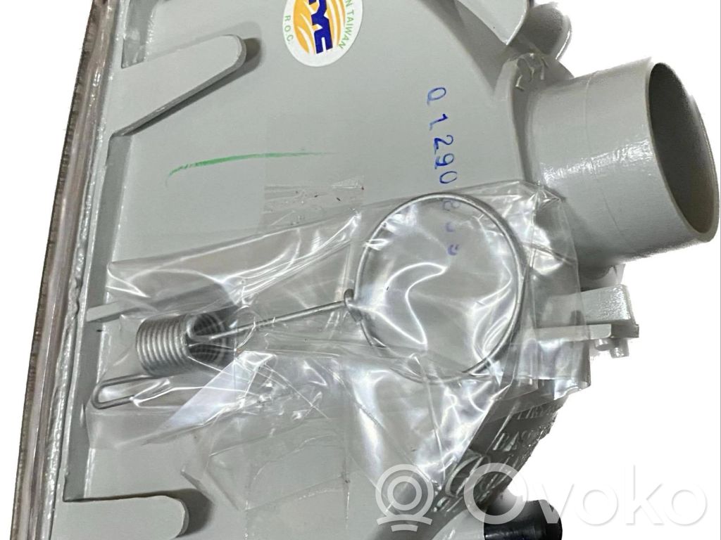 Renault 21 Front bumper turn signal 