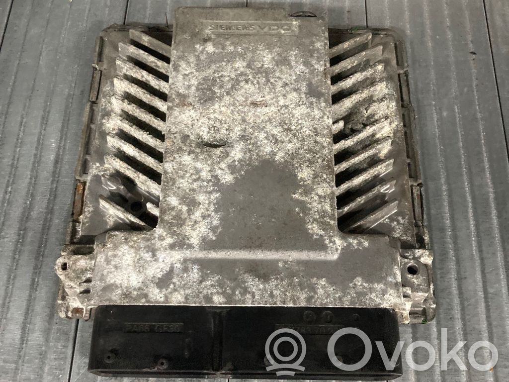 Volkswagen PASSAT B6 Engine control unit/module 