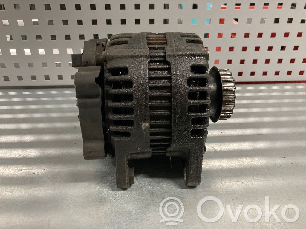 Volkswagen Transporter - Caravelle T5 Alternador 