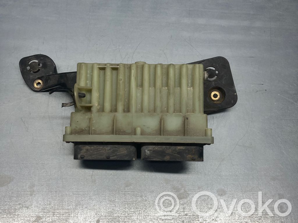 Opel Astra G Coolant fan relay 