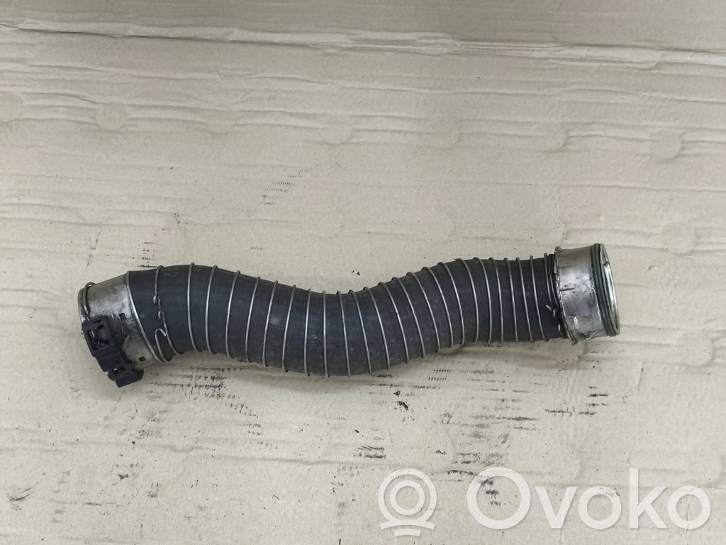 BMW 3 E90 E91 Intercooler hose/pipe 