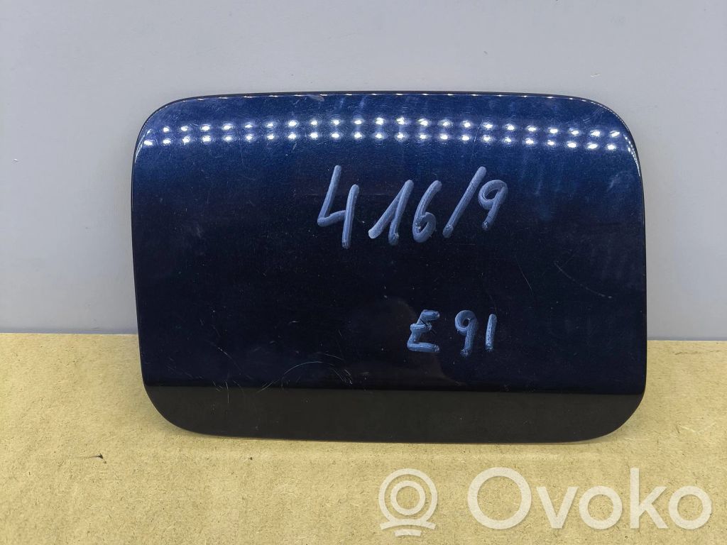 BMW 3 E90 E91 Fuel tank cap 