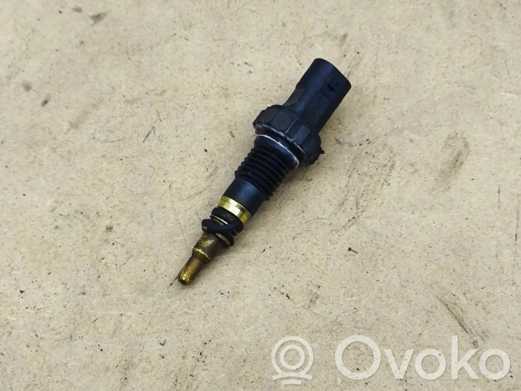 BMW 3 E90 E91 Fuel temperature sensor 