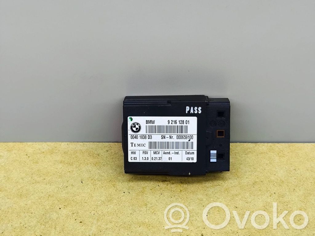 BMW 3 E92 E93 Seat belt adjustment motor 