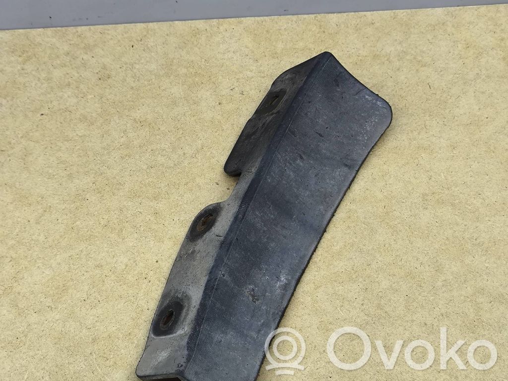 BMW 5 E60 E61 Rear mudguard 