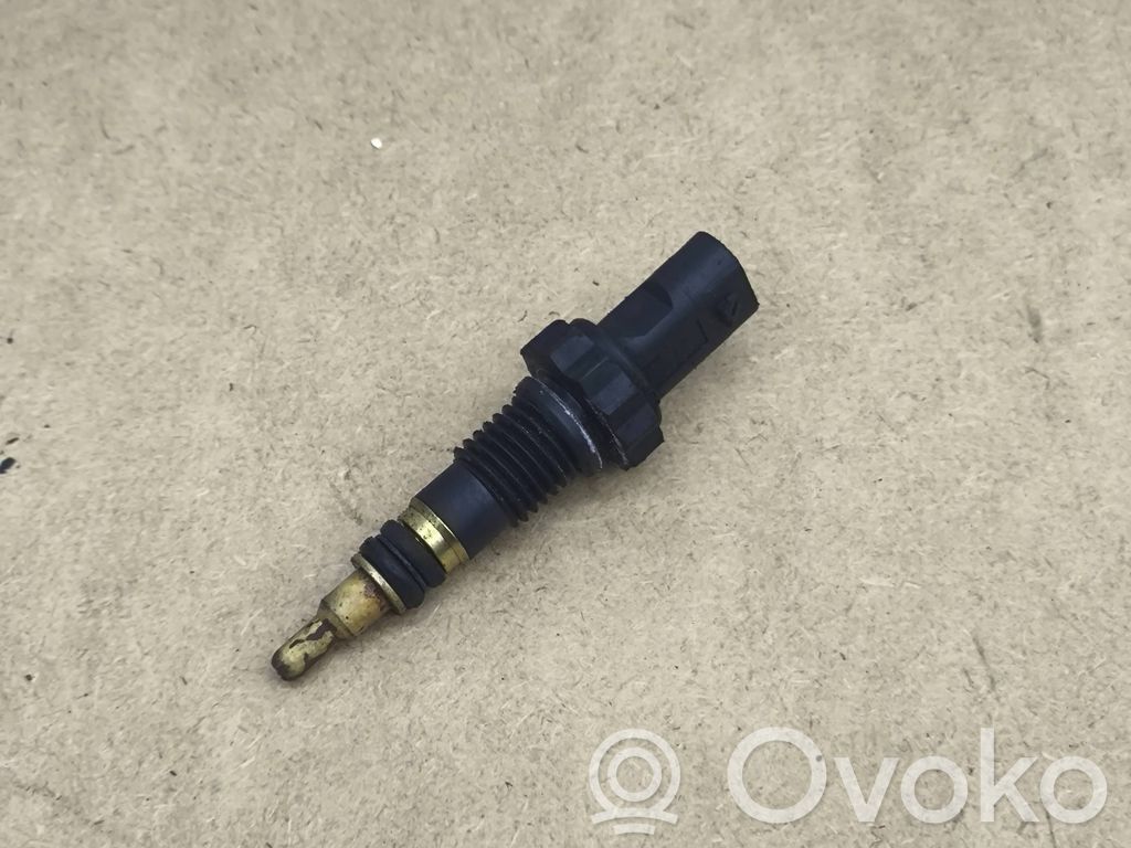 BMW 3 E90 E91 Fuel temperature sensor 