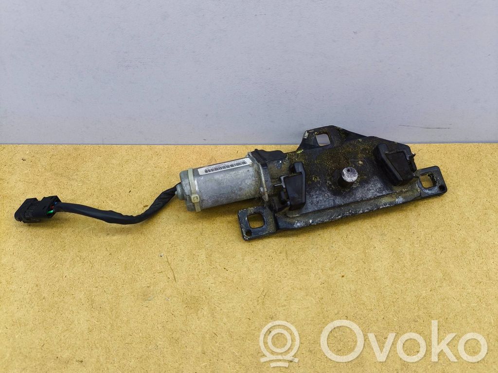 BMW 5 E60 E61 Tailgate/trunk/boot lift motor 