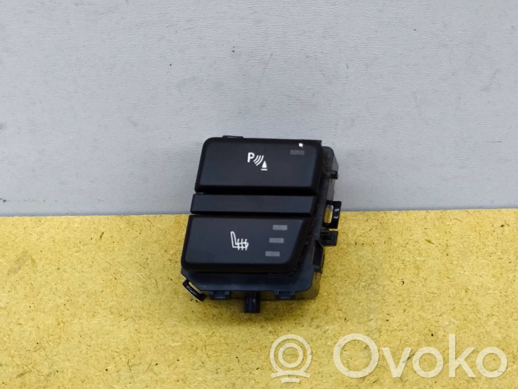 BMW 5 E60 E61 Seat heating switch 