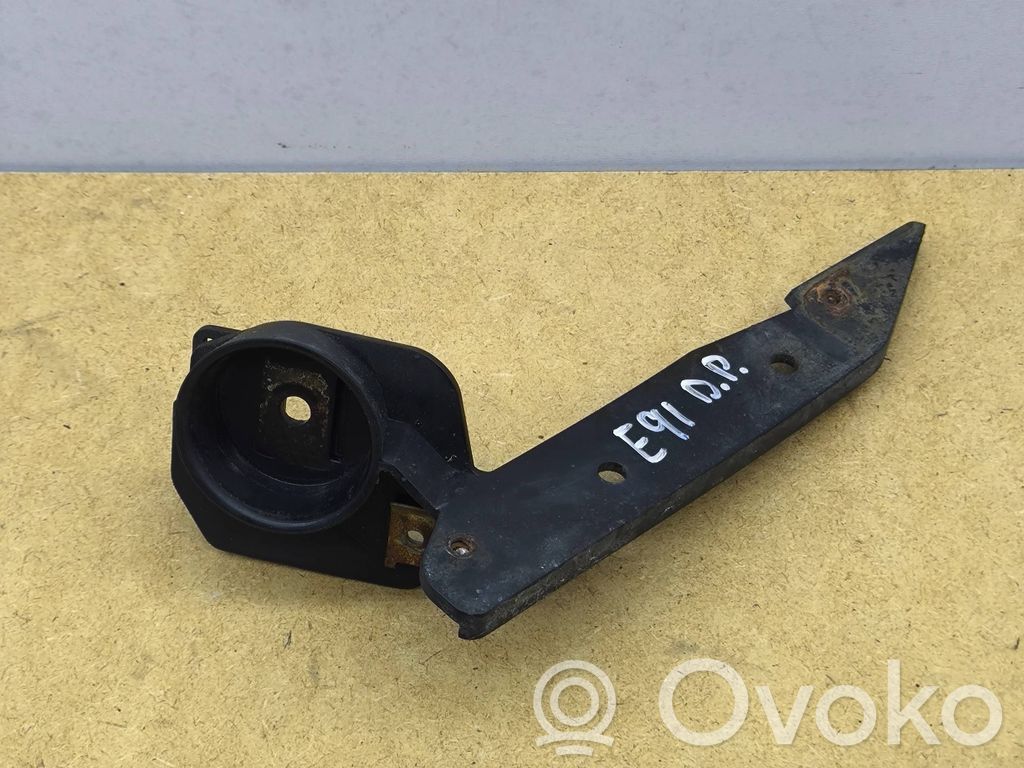 BMW 3 E90 E91 Headlight/headlamp mounting bracket 