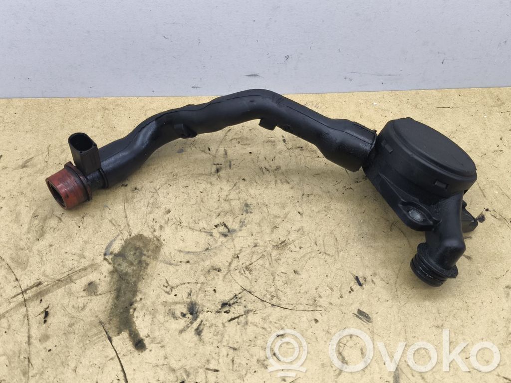 Mercedes-Benz C W204 Breather/breather pipe/hose 