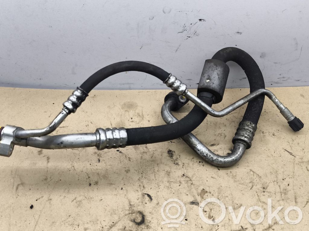BMW 3 E90 E91 Air conditioning (A/C) pipe/hose 